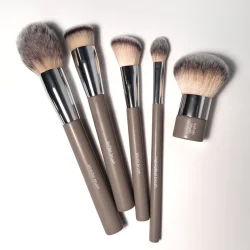 Sandstone Scandinavia Soft Collection - Kabuki Brush