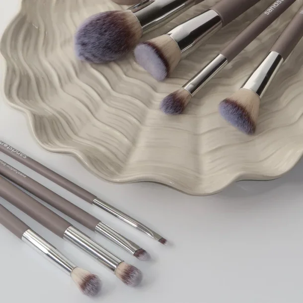 Sandstone Scandinavia Soft Collection - Eyeliner Angle Brush