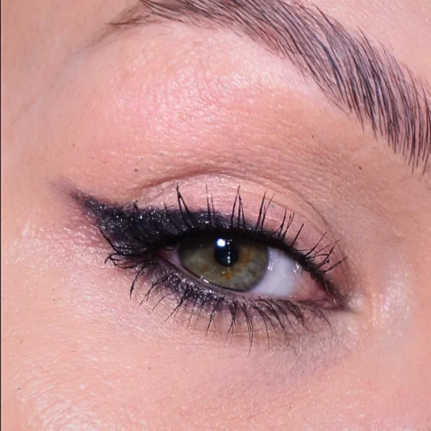 Sandstone Scandinavia Waterproof Metallic Eyeliner 88 Honey Drop