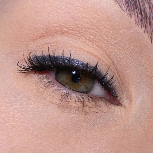 Sandstone Scandinavia Waterproof Metallic Eyeliner 88 Honey Drop