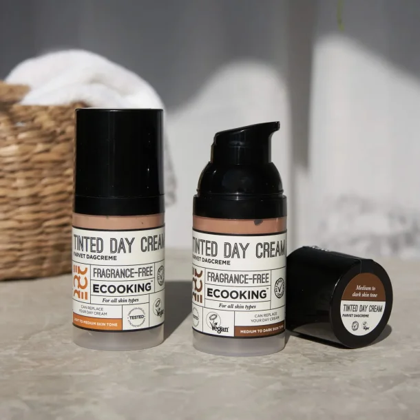 Ecooking Farvet Dagcreme - Medium/Dark - 30 ml